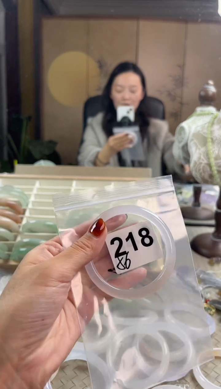 手镯玛瑙/玉髓未镶嵌218