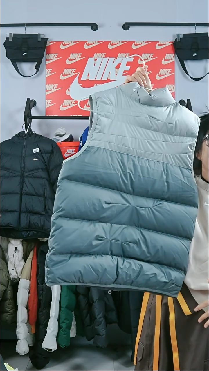 551闪购编码Nike/Jordan运动衣以直播间过款为准尺码L