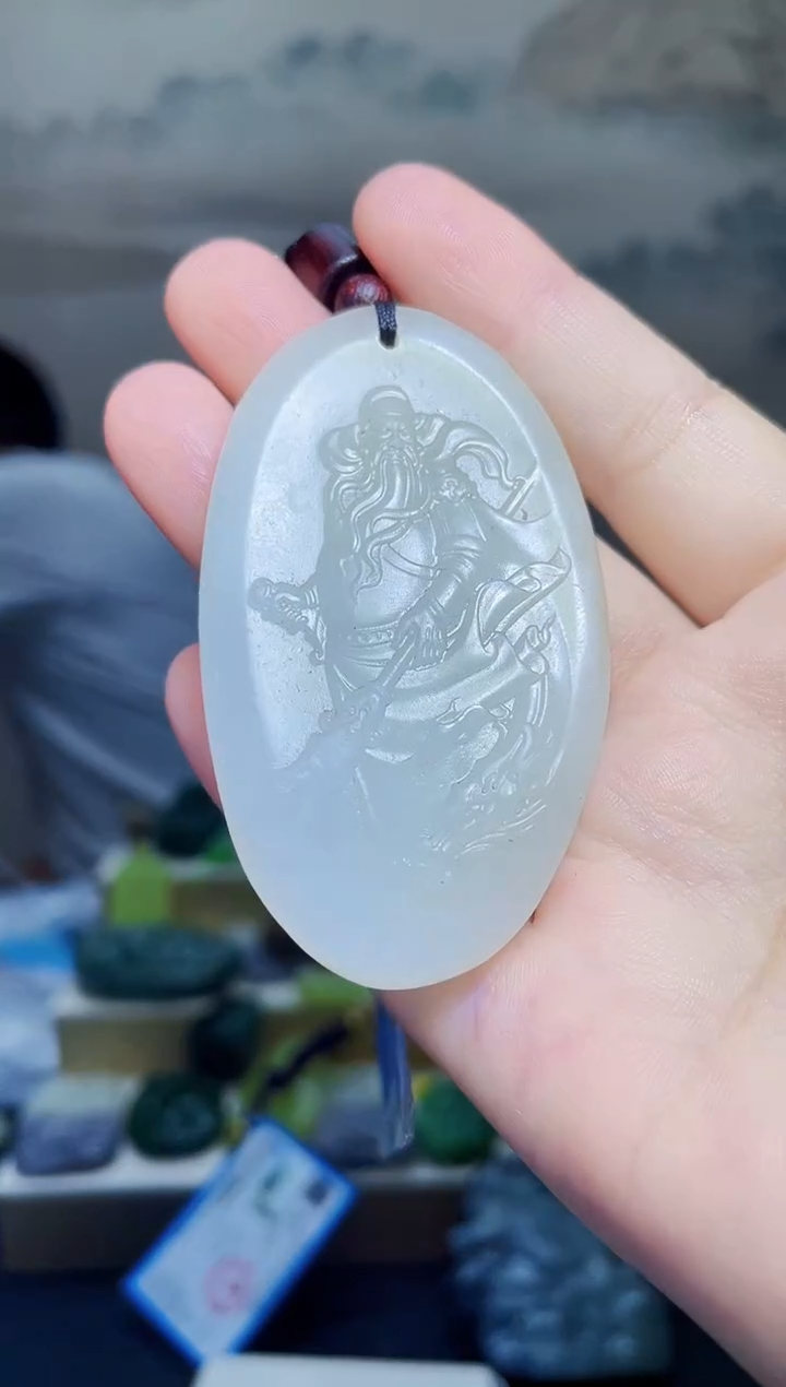 和田玉未镶嵌颈饰1