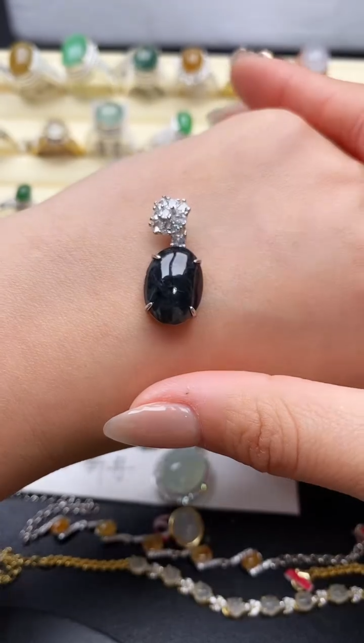 【闪购商品】翡翠颈饰银S925镶嵌缅甸天然A货翡翠66 10-3