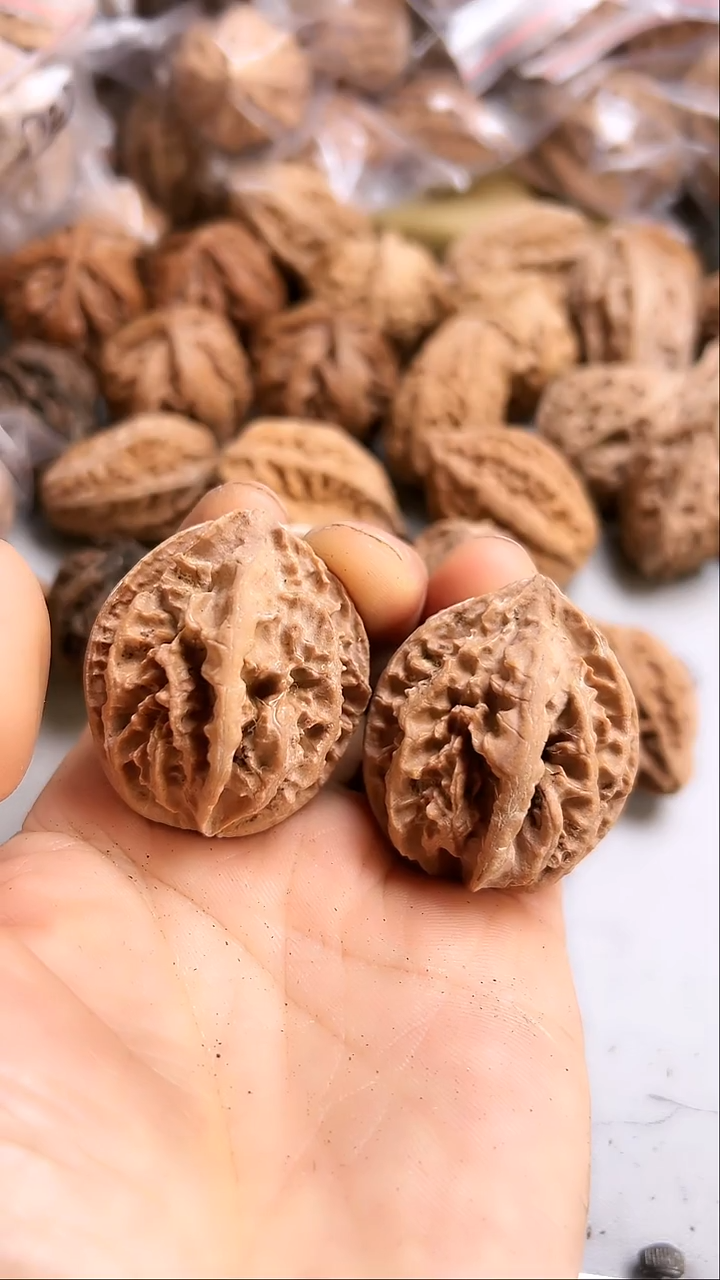 核桃东北野生大秋子3
