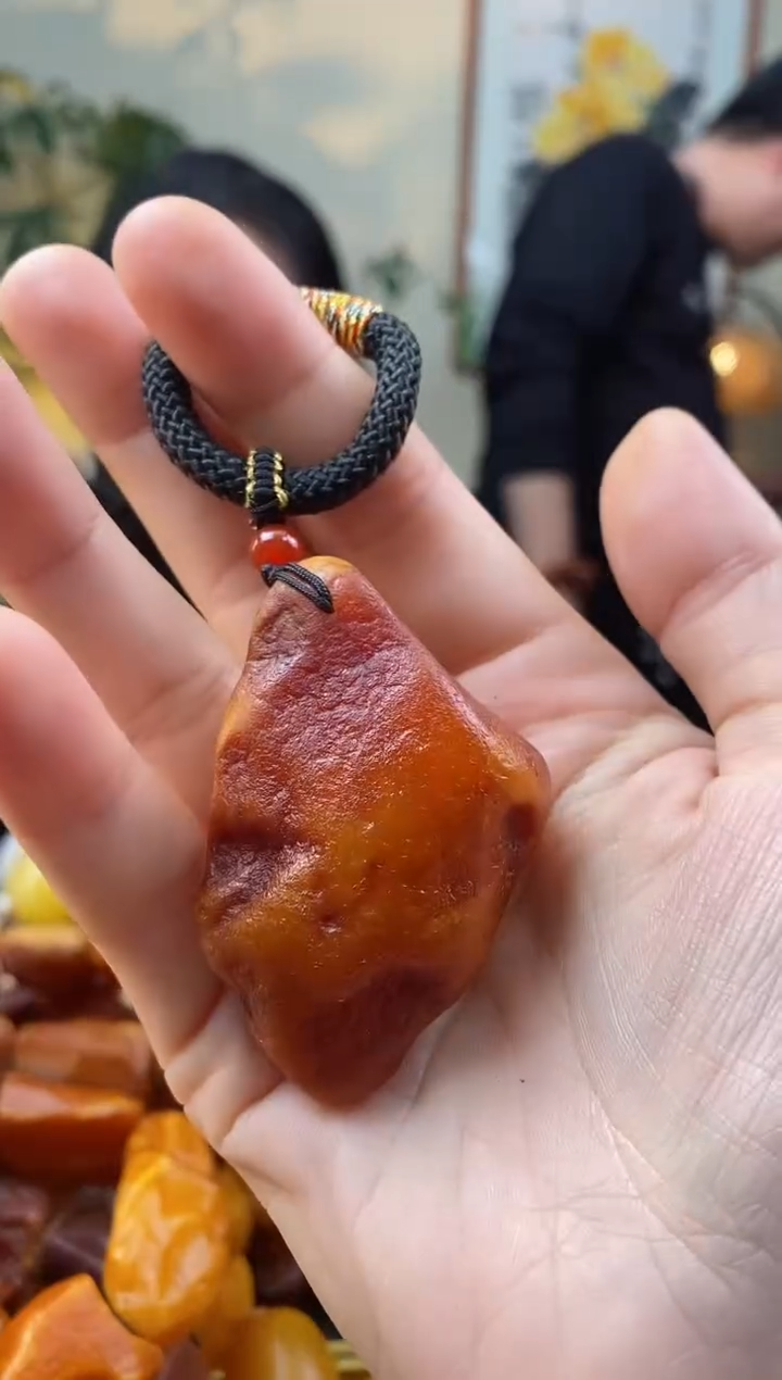 【闪购商品】琥珀颈饰未镶嵌吊坠