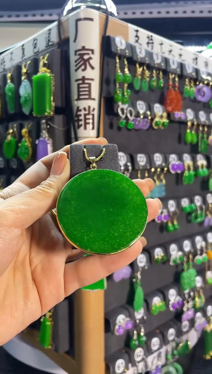 【闪购商品】翡翠耳饰银S925镶嵌249....