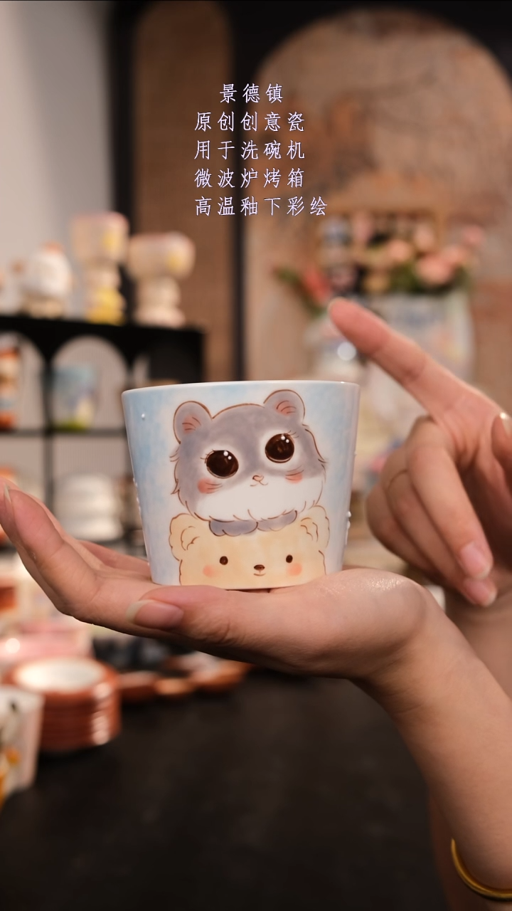 摆件景德镇手工手绘设计款