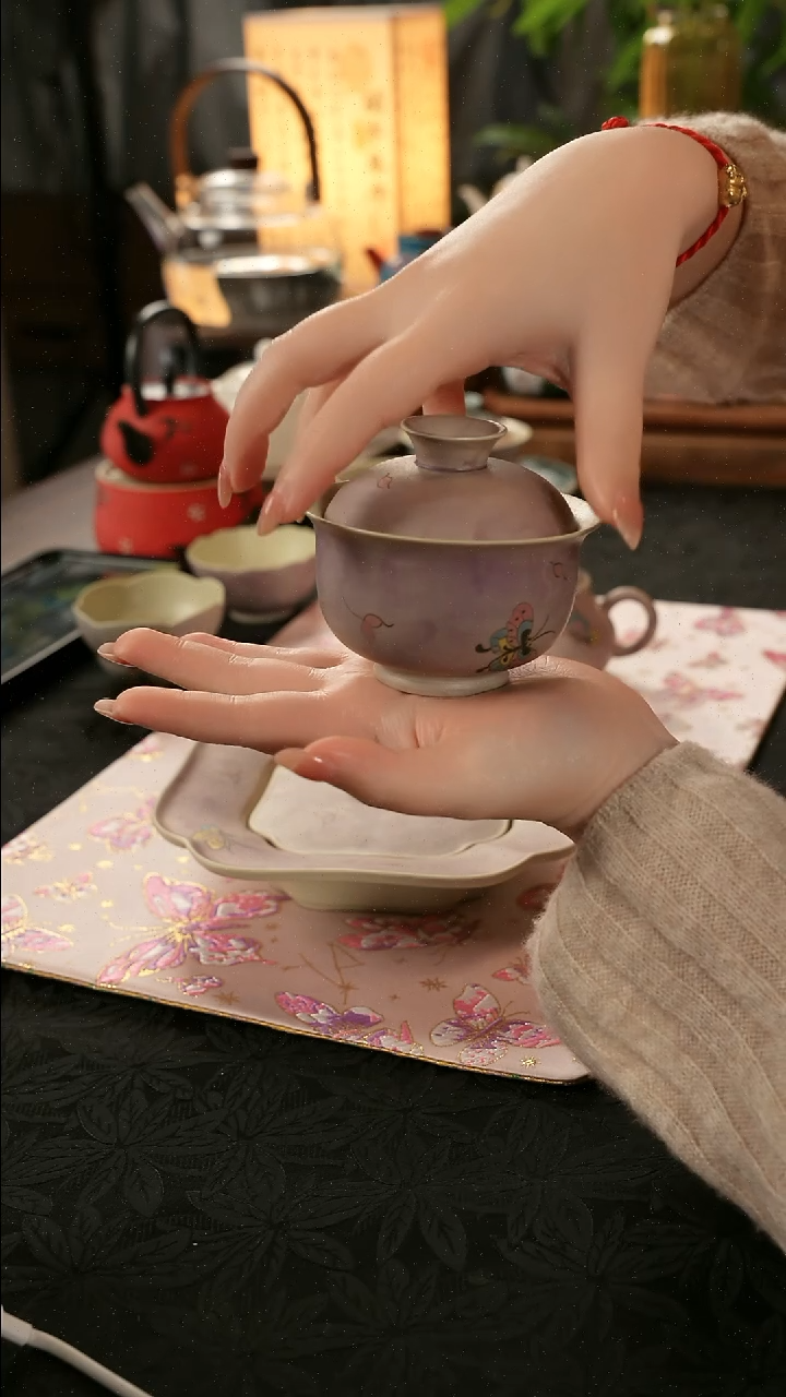 陶瓷茶具蝶舞幽岚盖碗