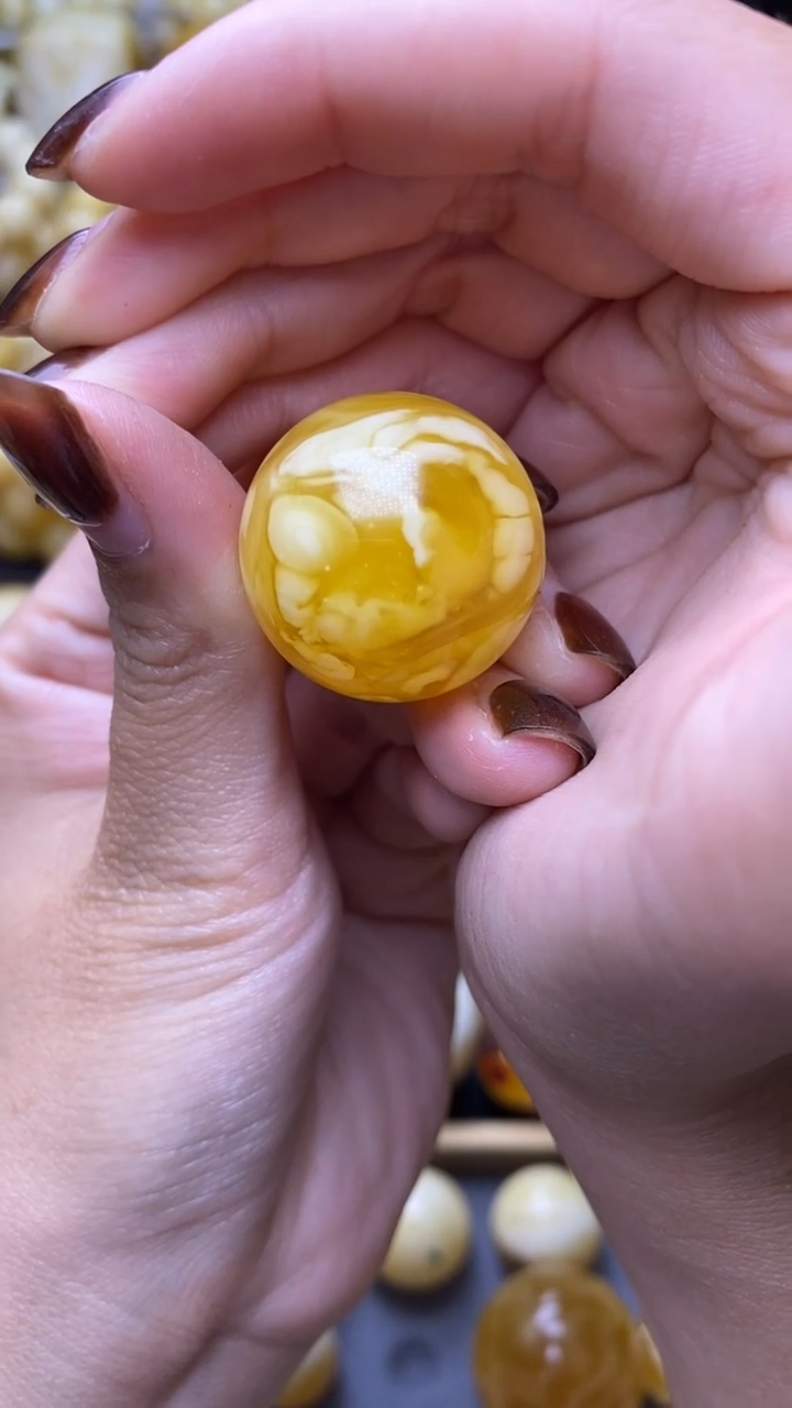 【闪购商品】琥珀裸石未镶嵌蜜蜡.102