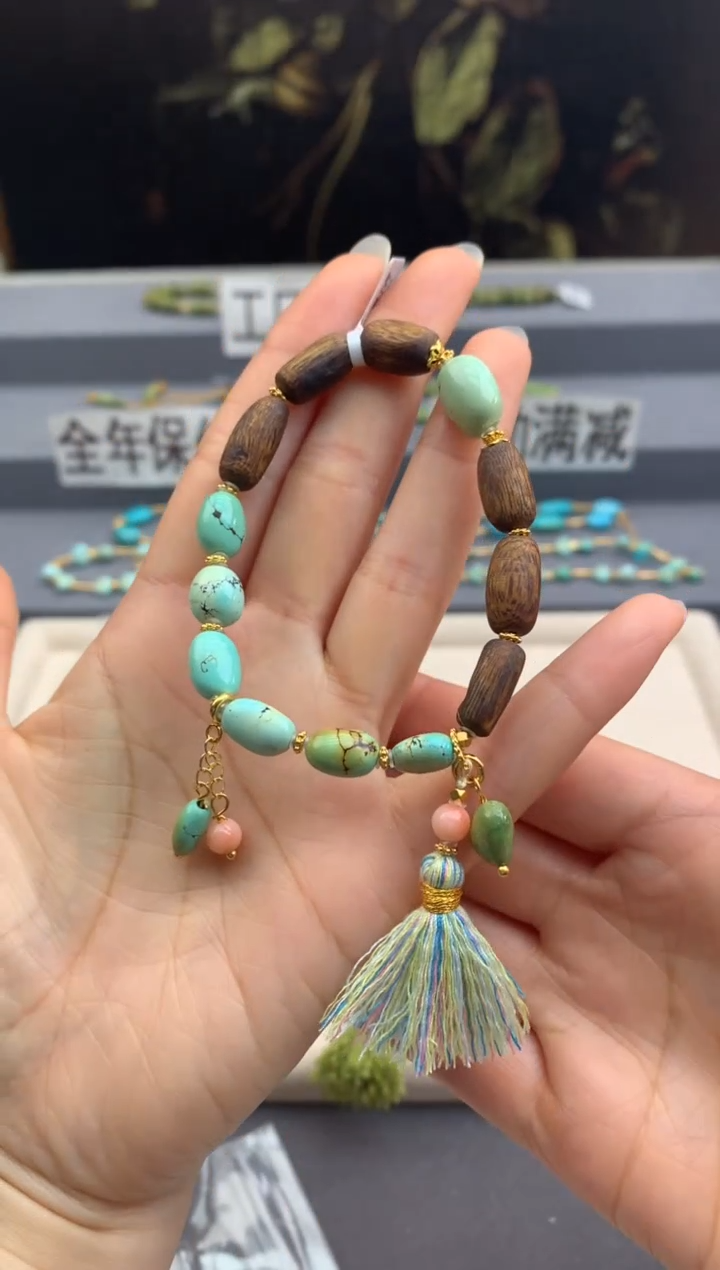 未镶嵌绿松石手链茜.A65