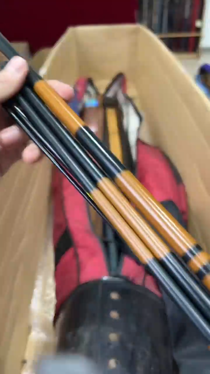 无**碧鱼竿 孤品 微瑕疵 以直播间讲解为主 不包邮
