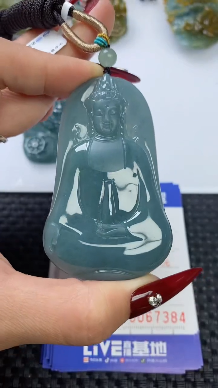 【闪购商品】翡翠颈饰未镶嵌111111111111111