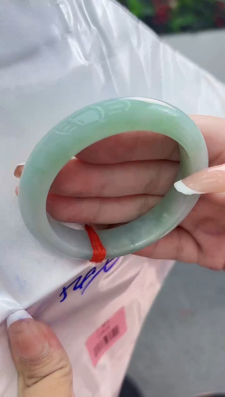【闪购商品】翡翠手镯未镶嵌翡翠手镯