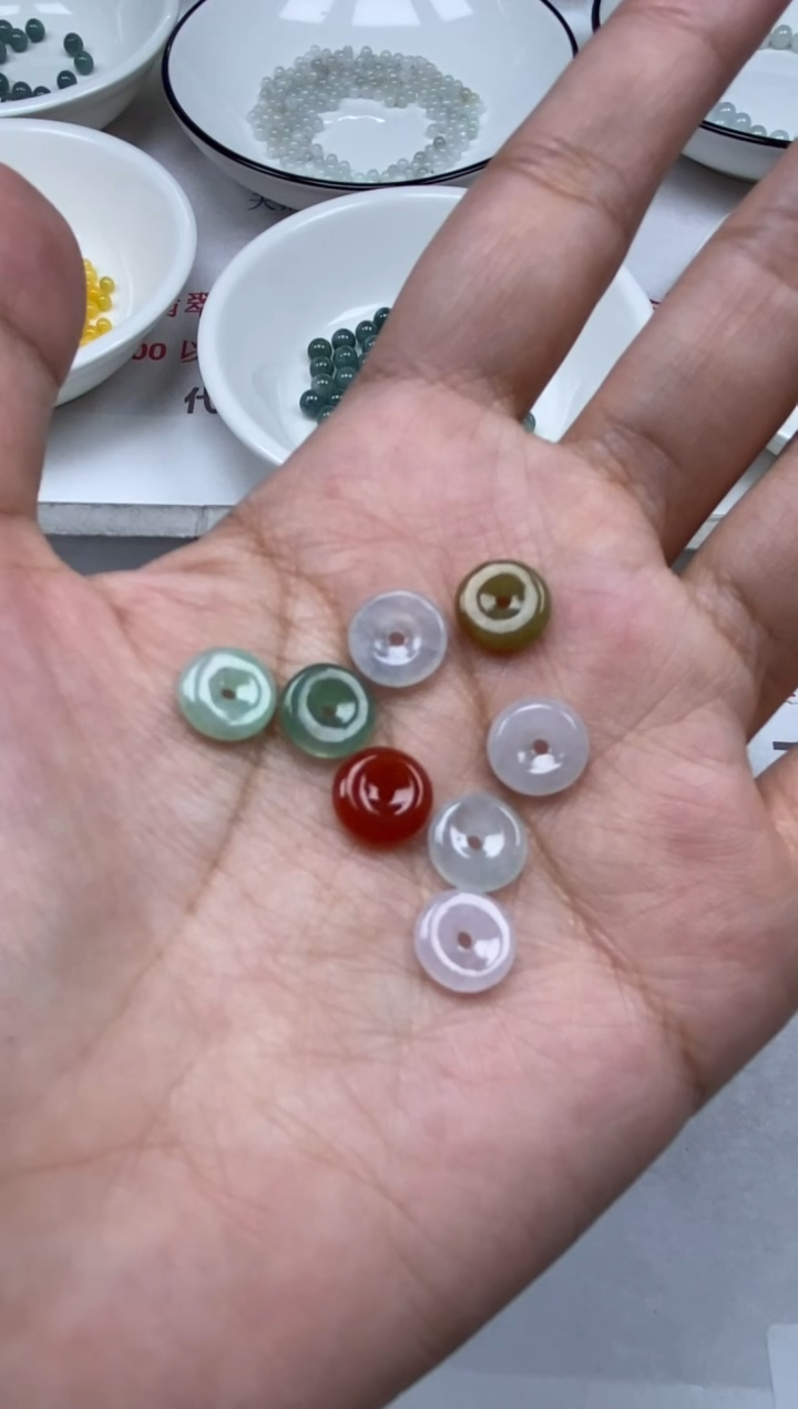 翡翠未镶嵌颈饰雪欣散珠定制diy