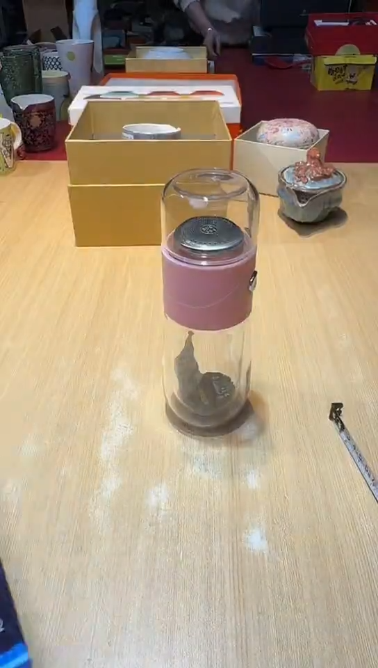 瓷片生活的本意是开心啊@@1