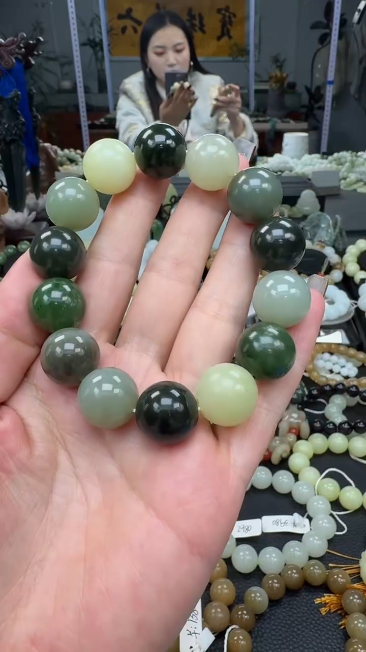 未镶嵌手串和田玉新疆多宝卡16