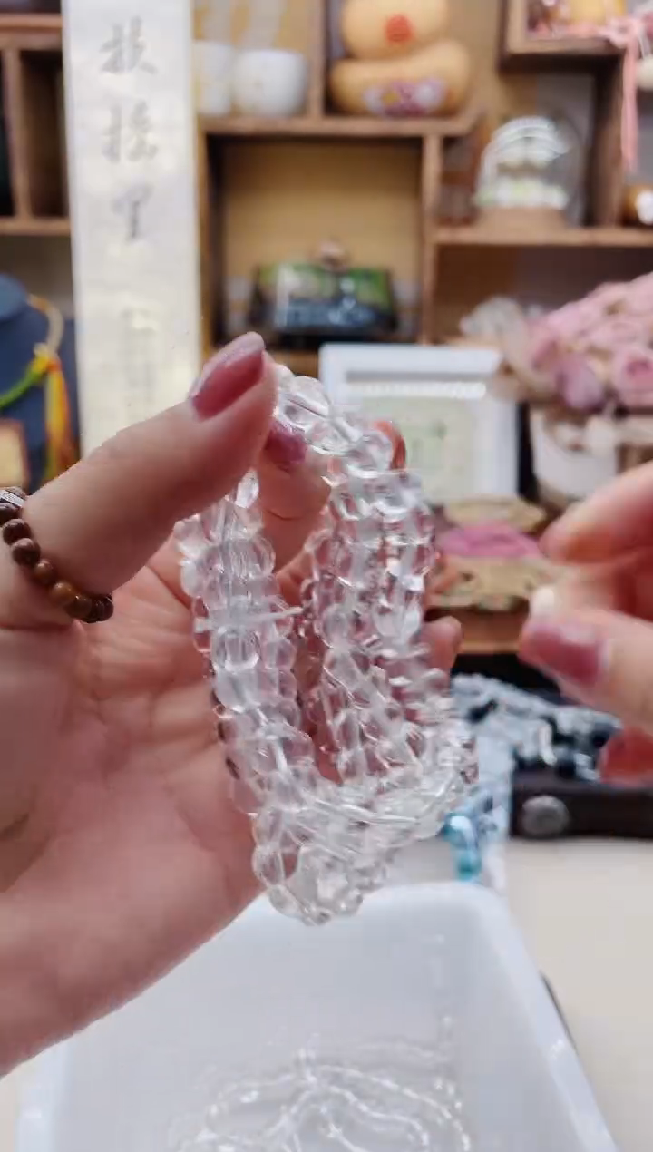 【闪购商品】水晶手链未镶嵌R181白水大肠单圈8