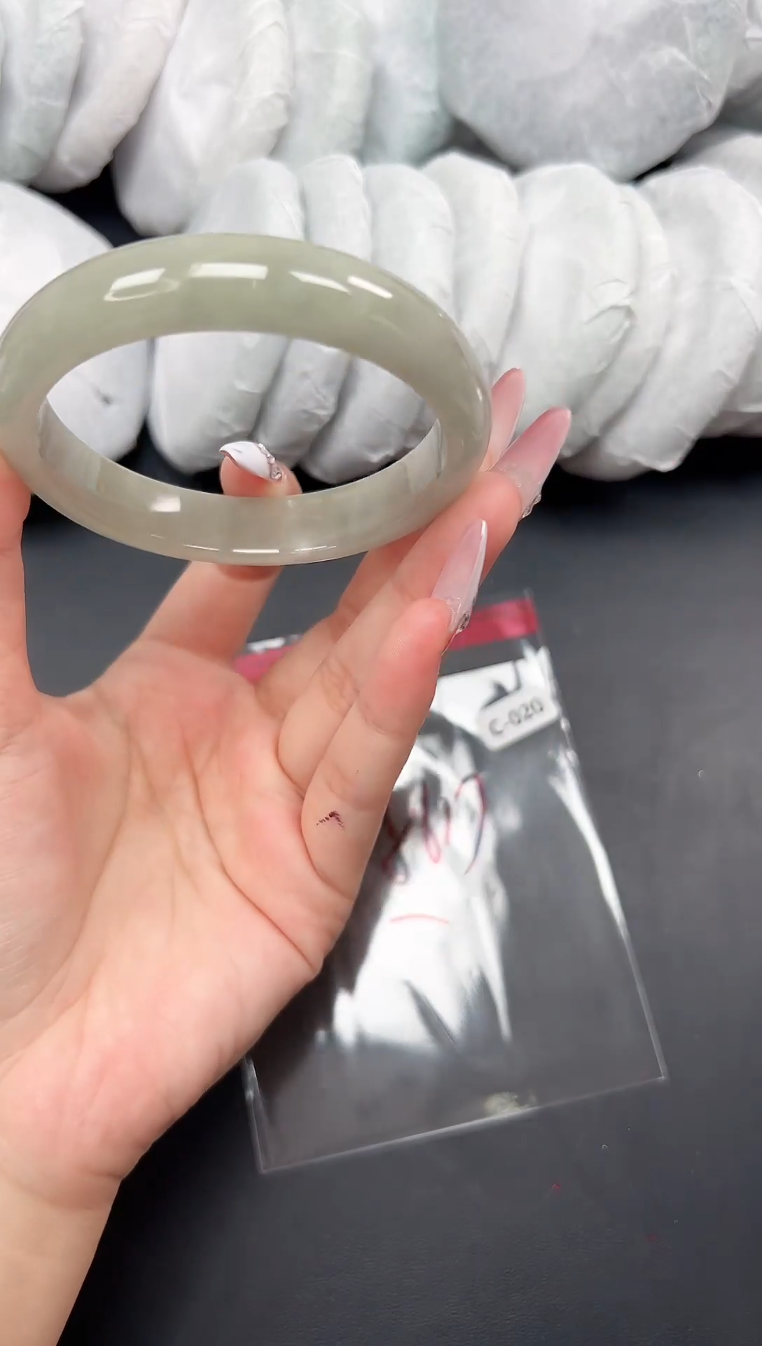 精品手镯，一物一拍C-020