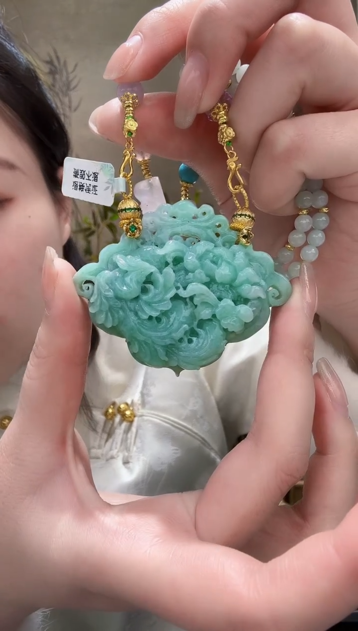 【闪购商品】翡翠颈饰未镶嵌吊坠