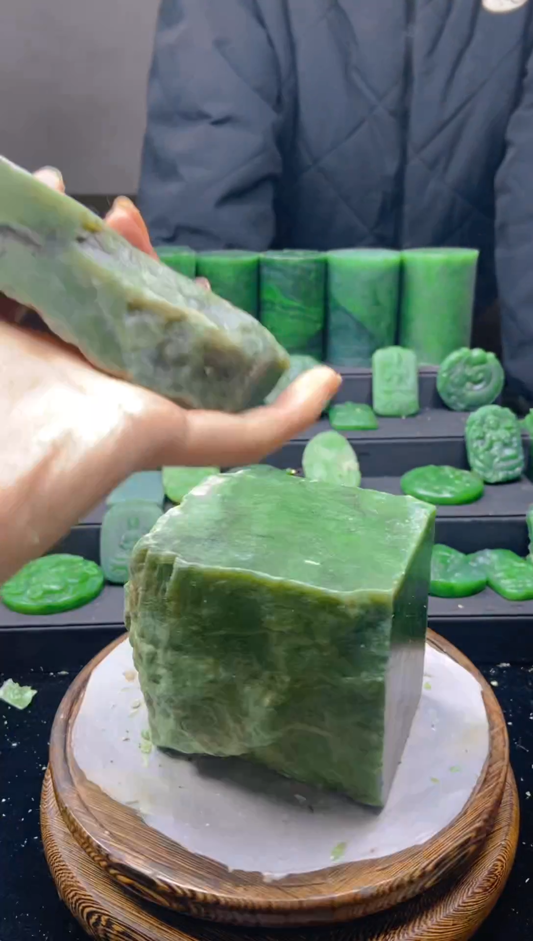 未镶嵌和田玉珠宝半成品1