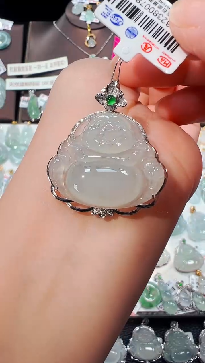 【闪购商品】翡翠吊坠(不含链)18K金镶嵌佛公吊坠781