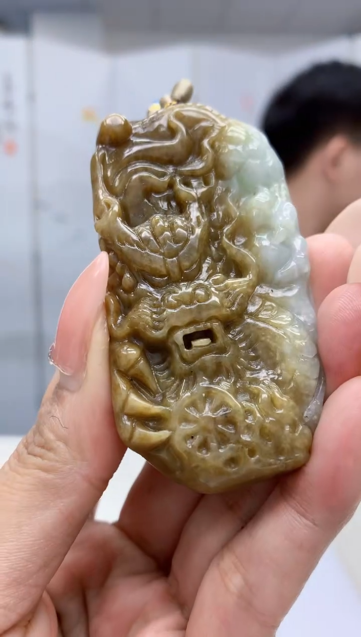 【闪购商品】定制翡翠未镶嵌4917MM-毛货挂件78