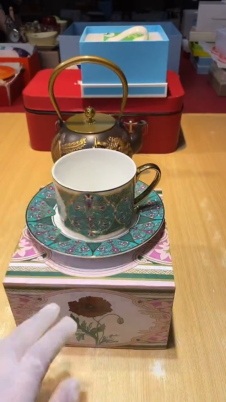 瓷片生活的本意是开心啊@@1