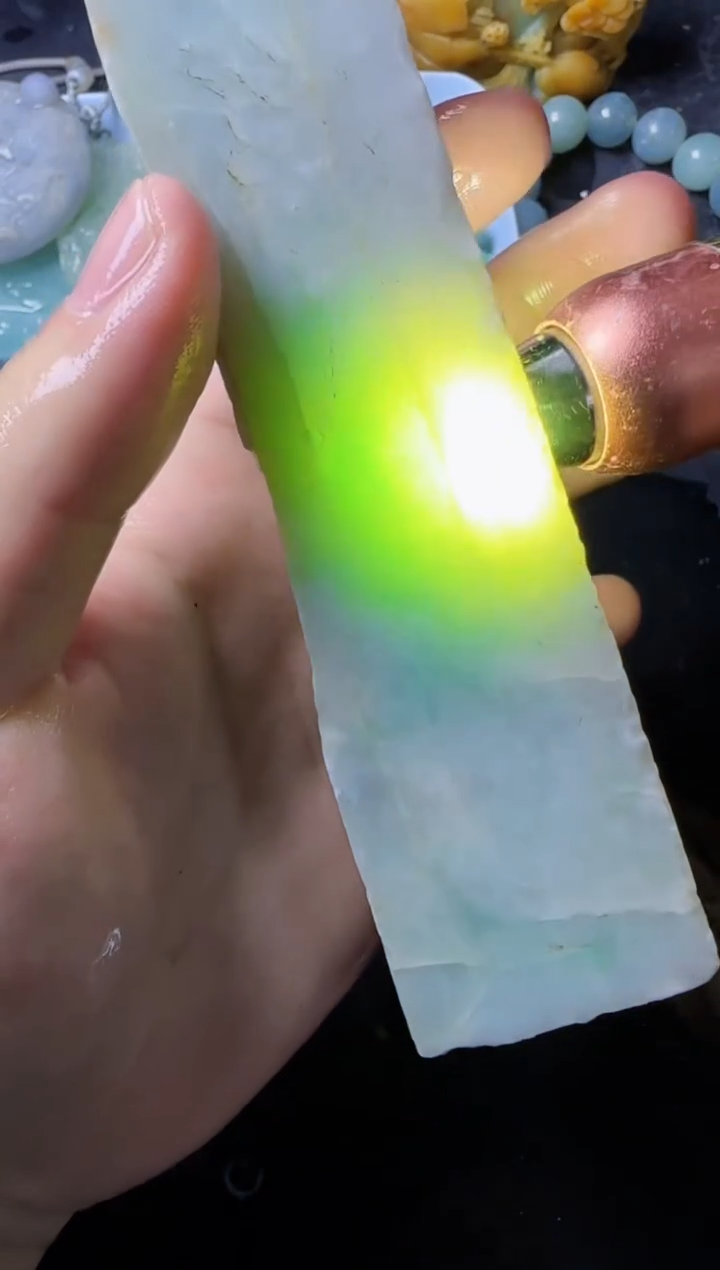 【闪购商品】翡翠颈饰未镶嵌092翡翠