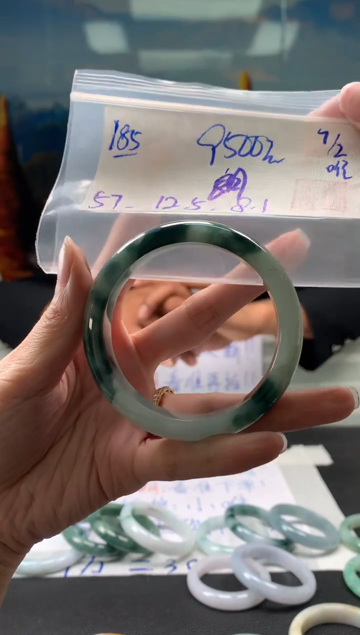 【闪购商品】翡翠手镯未镶嵌翡翠手镯 下单联系小耳机#185