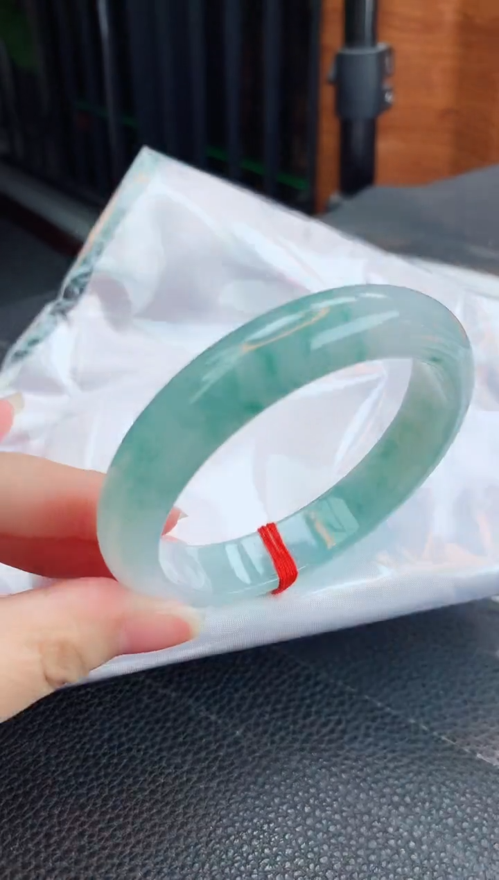 【闪购商品】翡翠手镯未镶嵌缅甸天然翡翠A货手镯