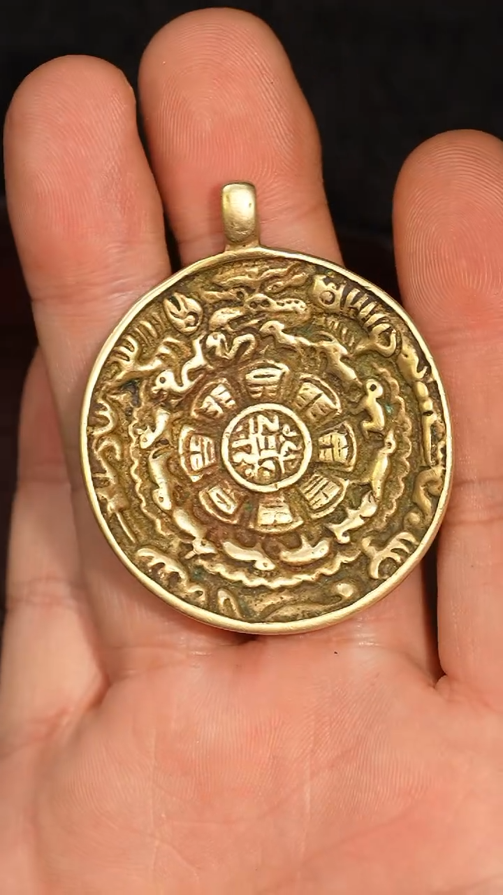 冲赛康胡子哥，九宫八卦牌254