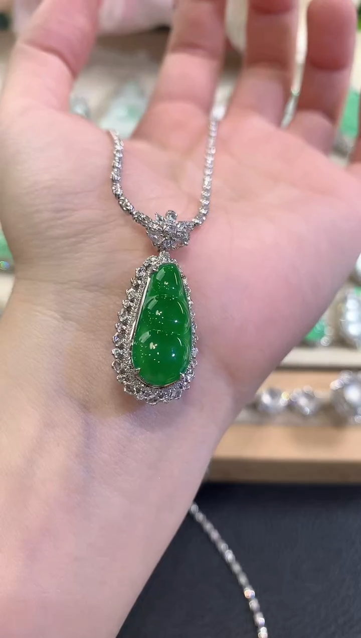 18K金镶嵌手链翡翠冬日珠宝Q21231