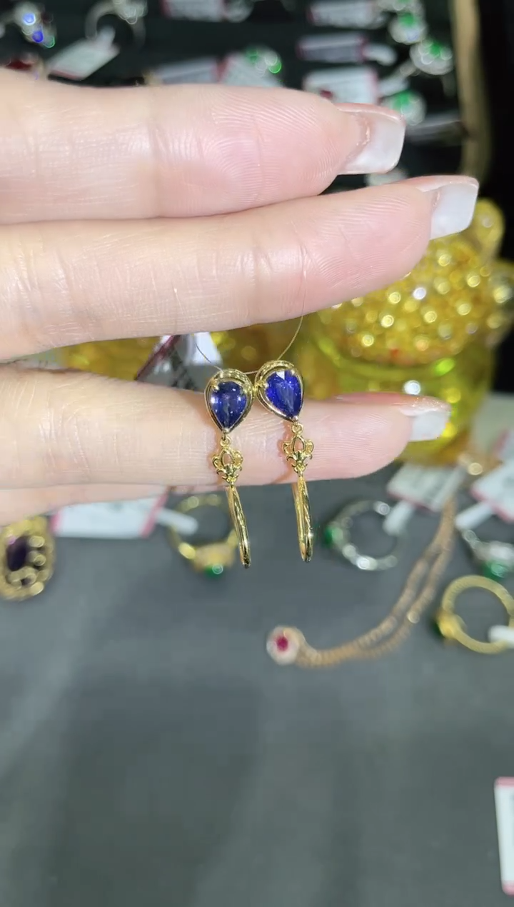 蓝宝石耳饰18K金镶嵌耳饰