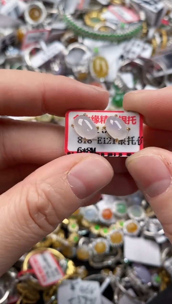 银S925镶嵌戒指翡翠888      5