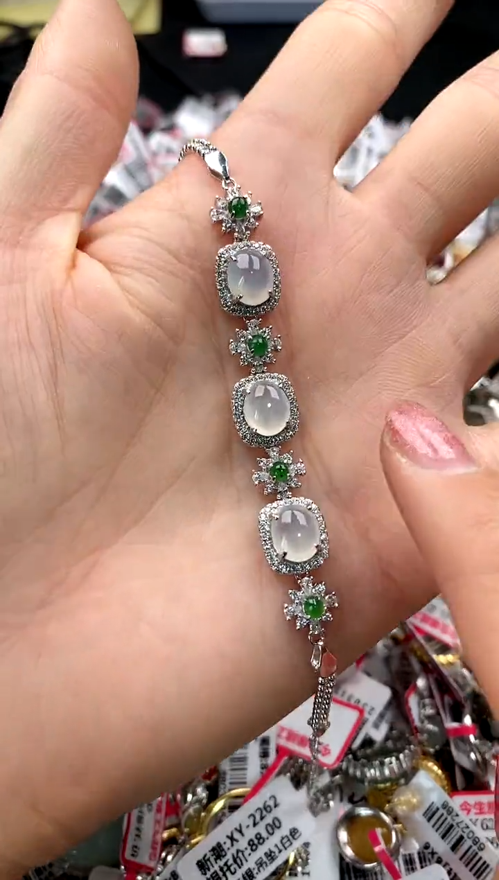 【闪购商品】翡翠戒指银S925镶嵌66666666     6