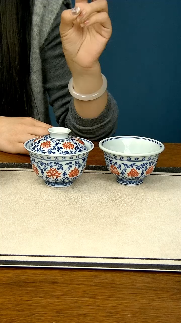 【闪购商品】釉里红缠枝莲两件套----大压