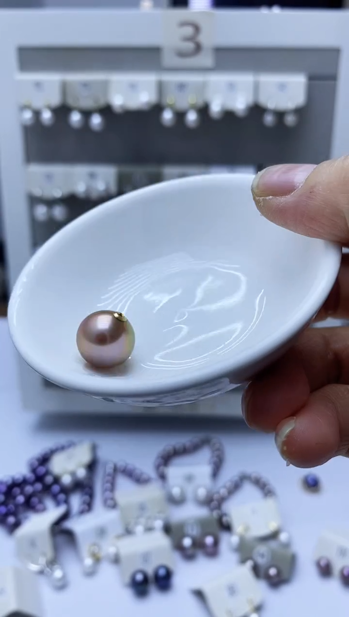 【闪购商品】淡水珍珠耳饰18K金镶嵌紫珠吊坠路路通