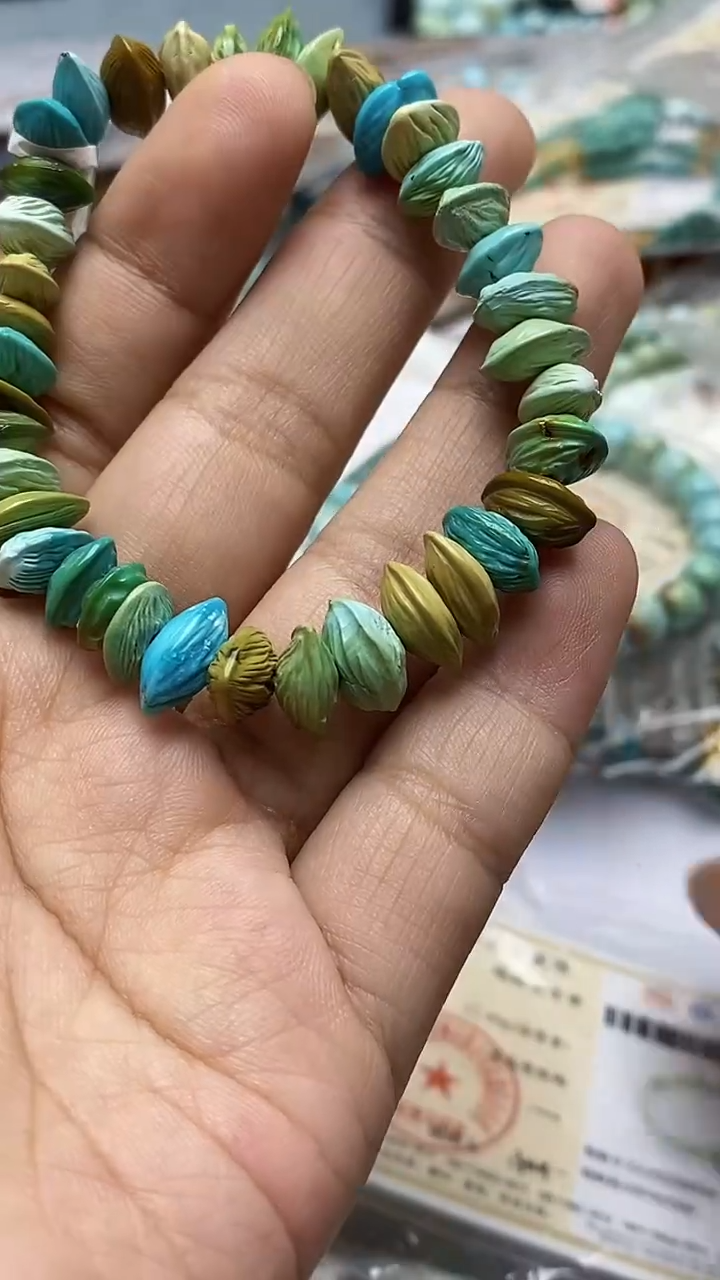 绿松石未镶嵌手串425