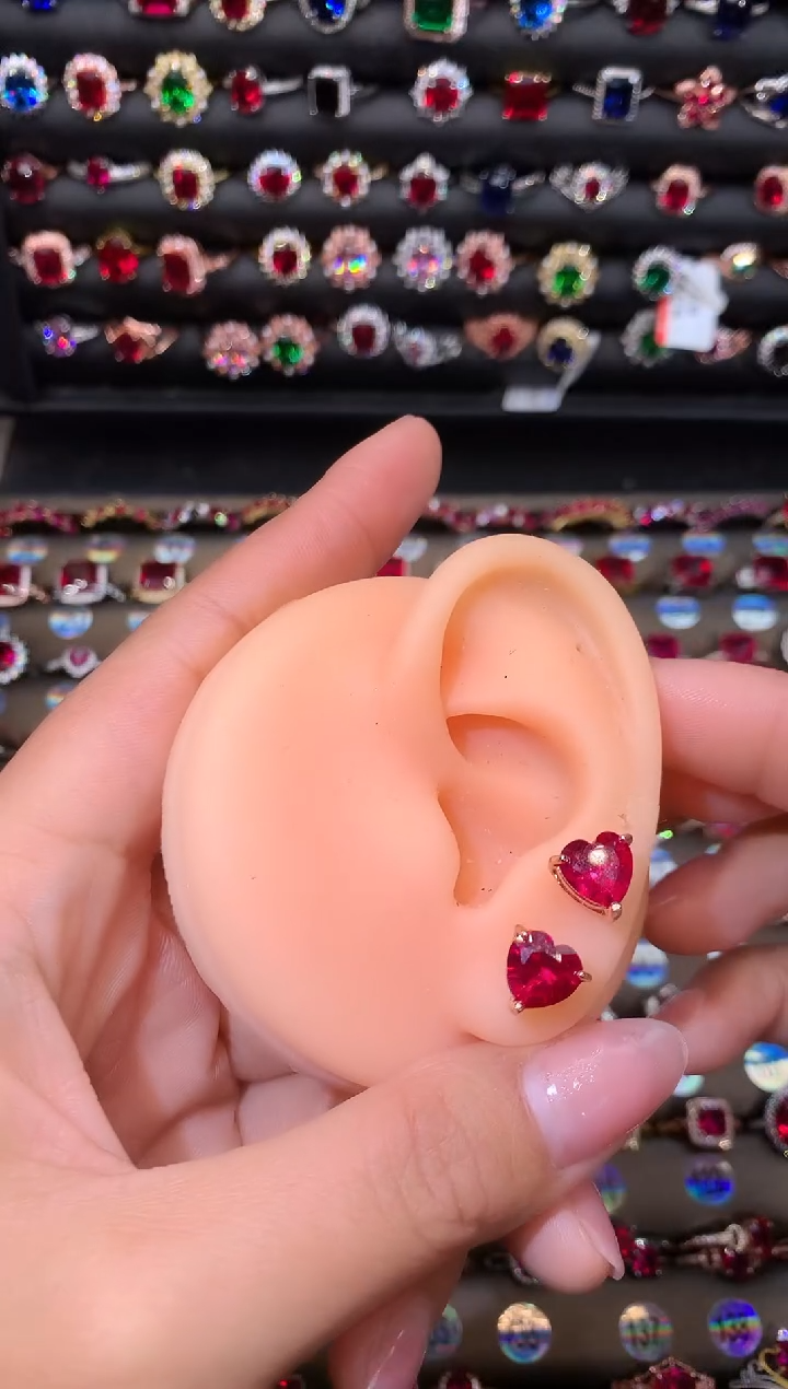 【闪购商品】红宝石耳饰银S925镶嵌8玫瑰金