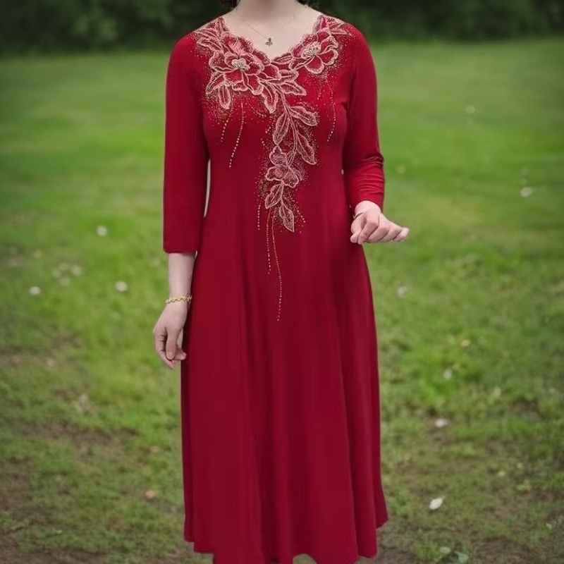 8901喜庆气质时尚连衣裙