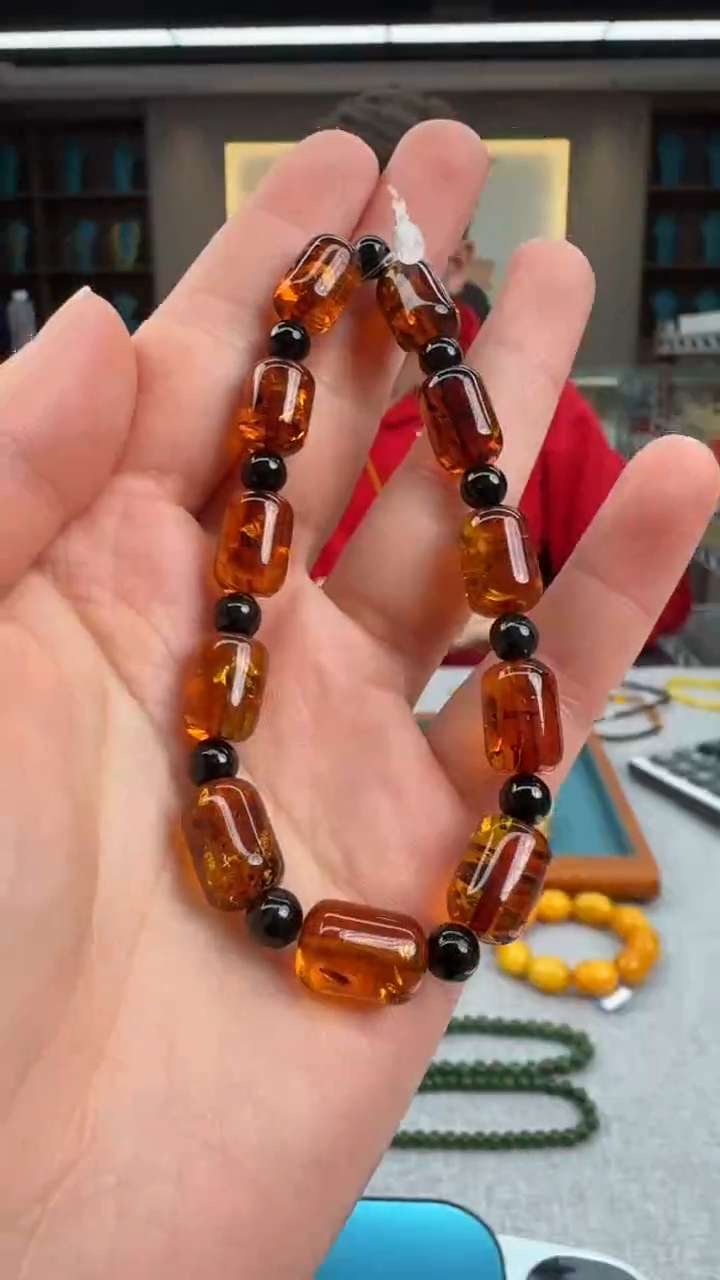 【闪购商品】琥珀手串未镶嵌秒拍号006