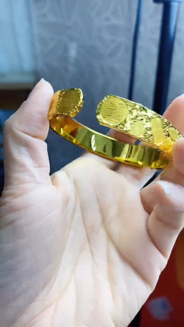 合金无049精工 大 吉言手镯