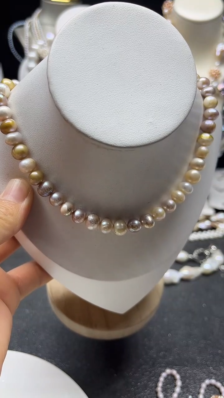 颈饰未镶嵌淡水珍珠多人