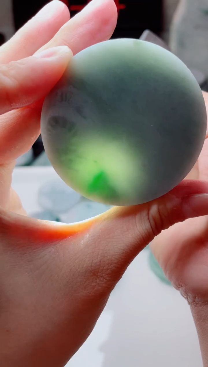 翡翠未镶嵌颈饰4353......