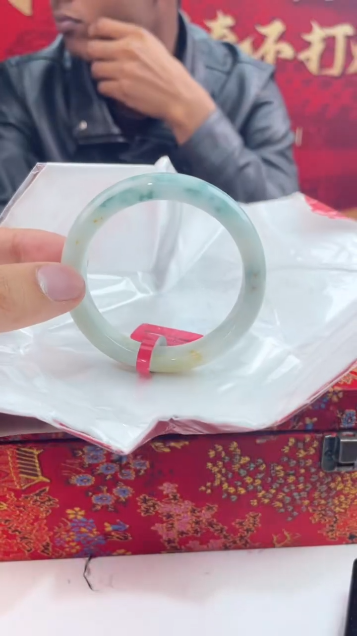 【闪购商品】翡翠手镯未镶嵌7翡翠手镯