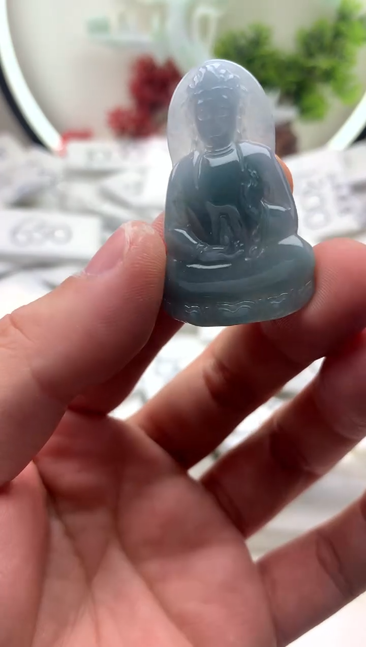 【闪购商品】翡翠颈饰未镶嵌素衣观音