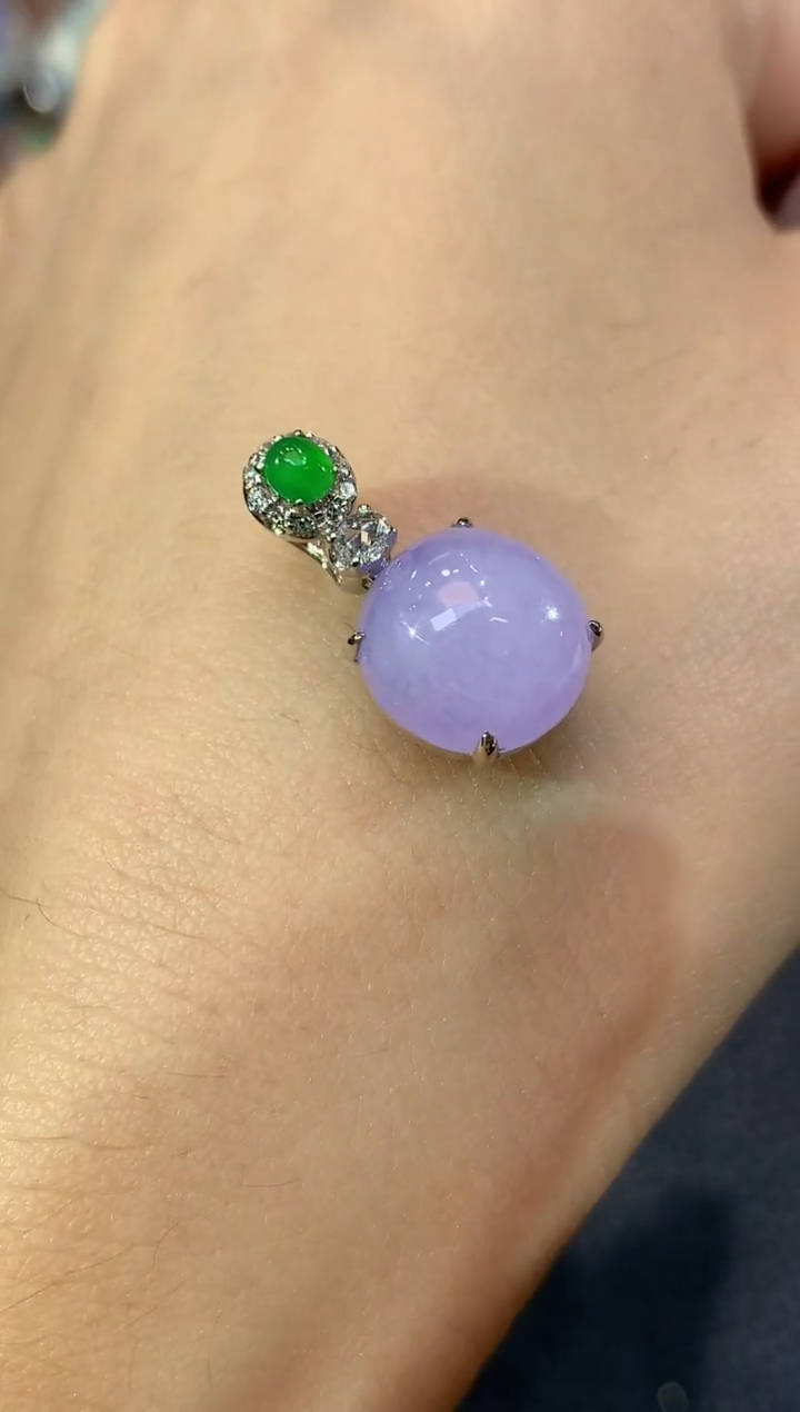 吊坠(不含链)18K金镶嵌翡翠A20紫货有一定色差