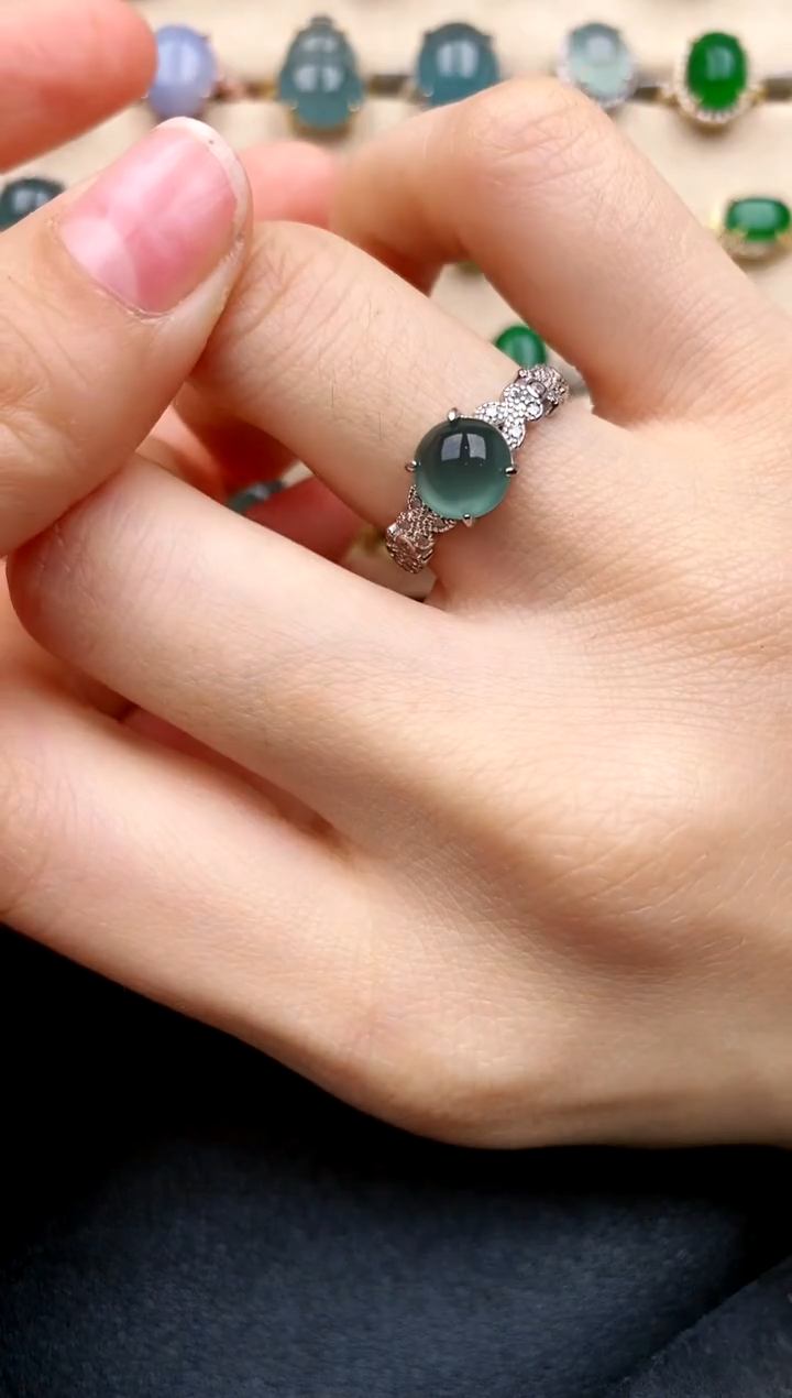 【闪购商品】翡翠戒指银S925镶嵌....