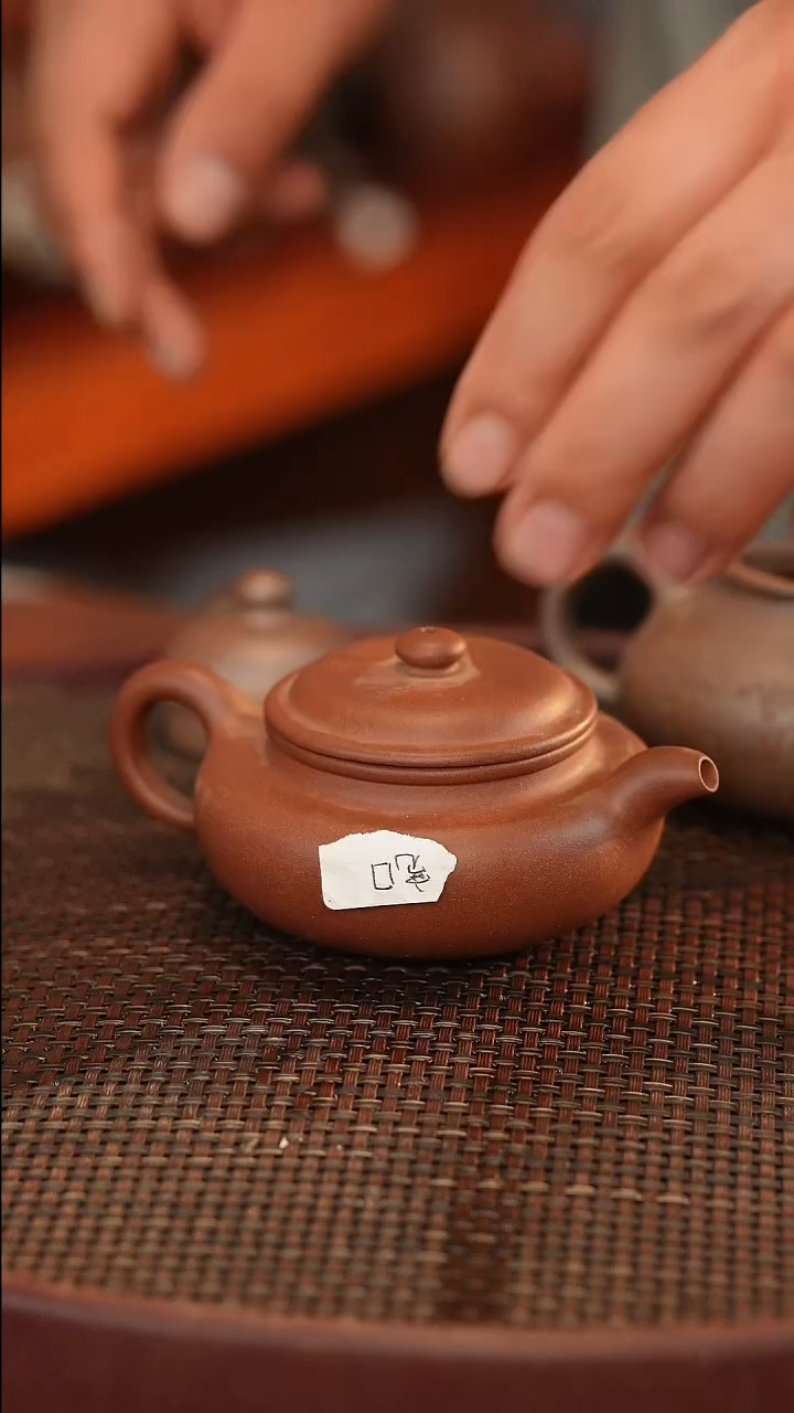 茶壶紫砂宽口      