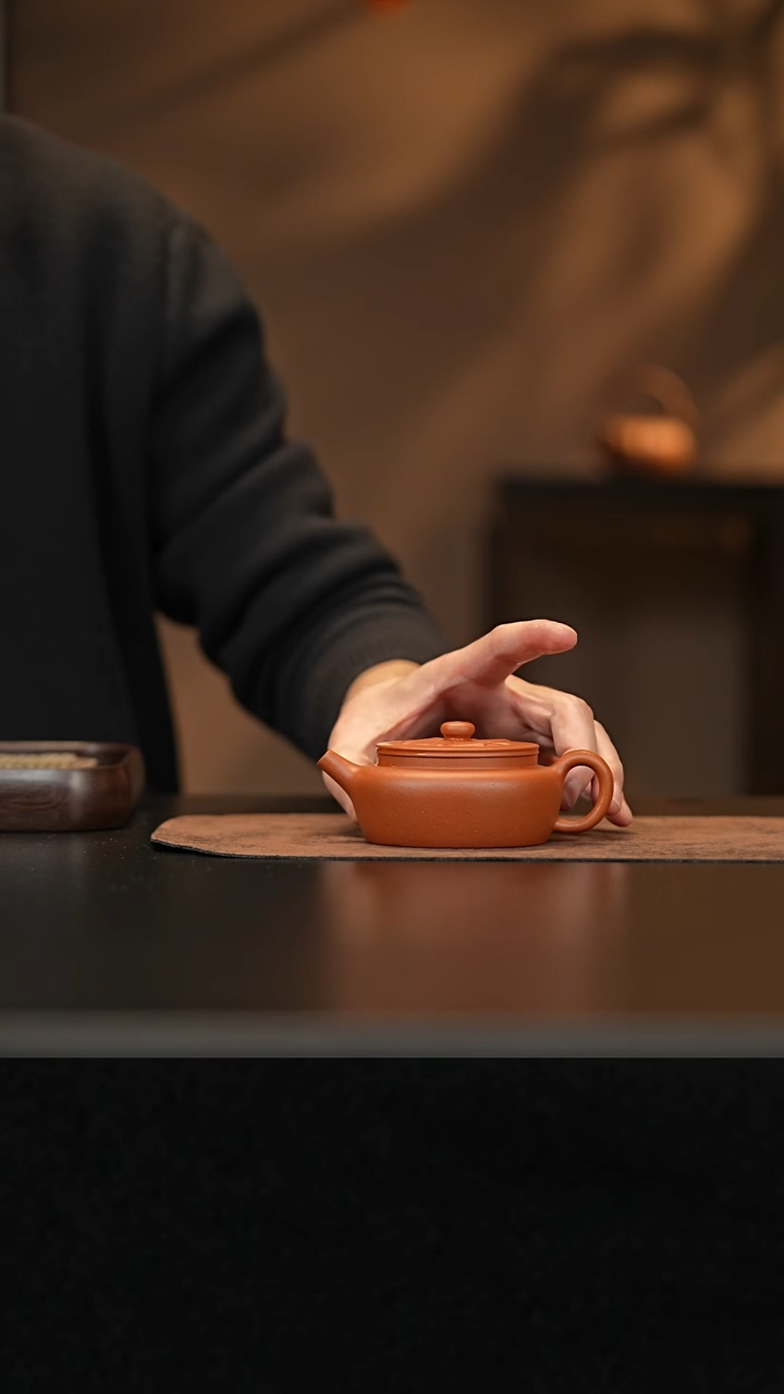 【闪购商品】紫砂茶壶允禾斋wzht 野山红泥  香莲