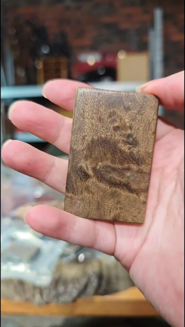 金丝楠无事牌手把件