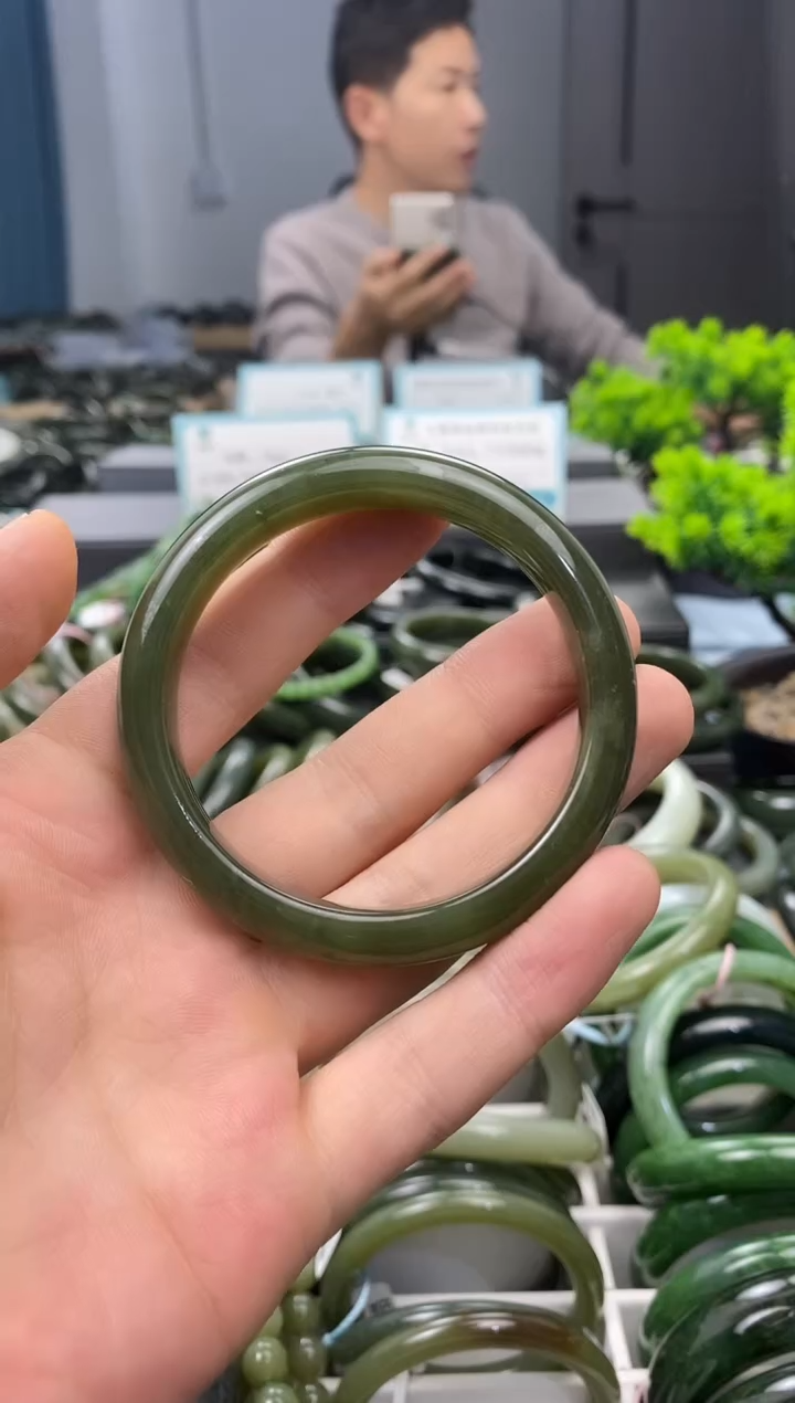 未镶嵌手镯和田玉55.2（11.6）