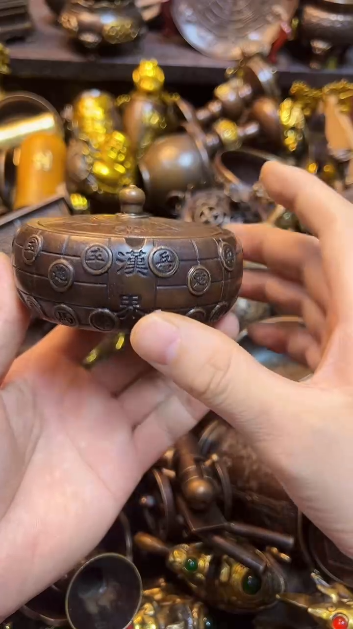 1案台摆件  物品摆件
